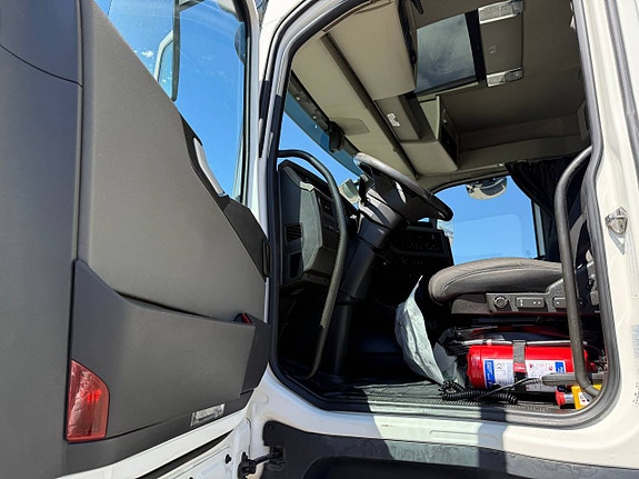 SCHAKTBIL VOLVO FH460 TRIDEM LÅGMIL 9 of 12