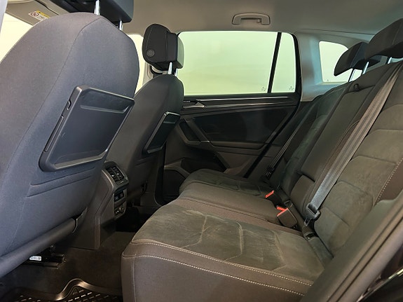 Volkswagen Tiguan 15 of 17