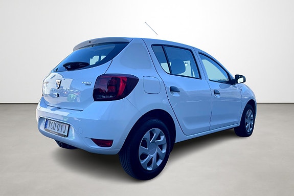 Dacia Sandero 4 of 5