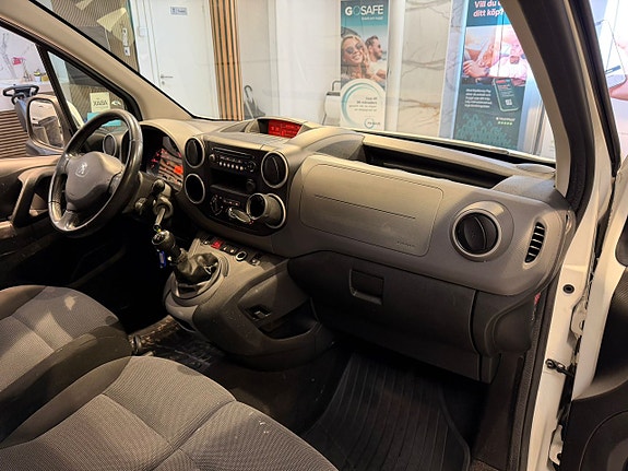 Peugeot Partner 12 of 20