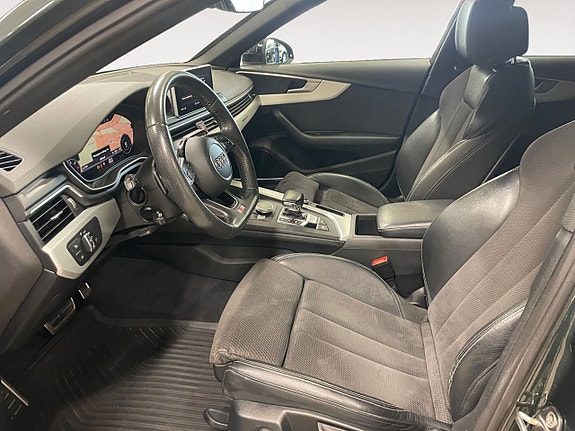 Audi A4 9 of 26