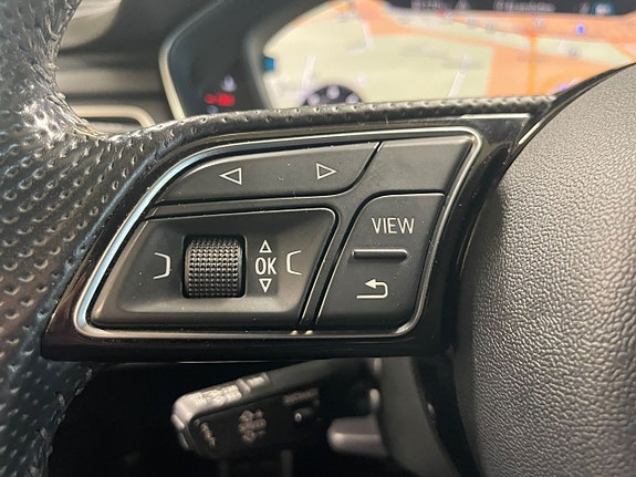 Audi A4 23 of 26