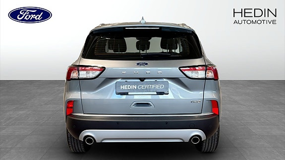 Ford Kuga 7 of 12