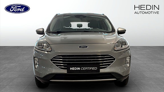 Ford Kuga 8 of 12