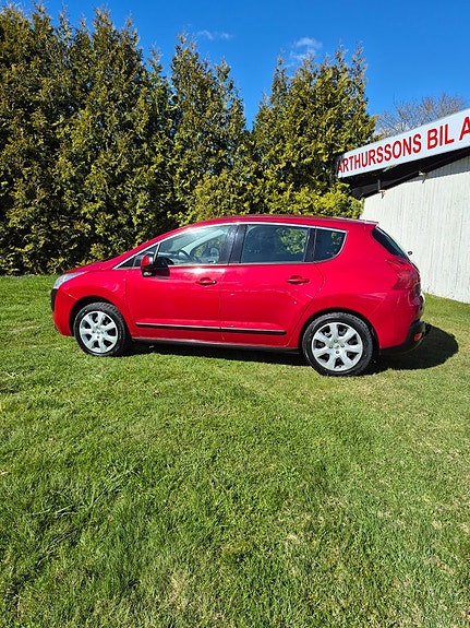 Peugeot 3008 2 of 5
