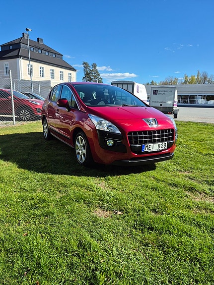 Peugeot 3008 4 of 5