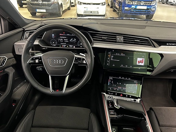 Audi e-tron Sportback 5 of 16