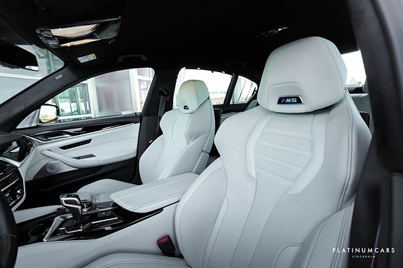 BMW M5 10 of 27