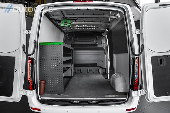 Mercedes-Benz Sprinter 317 13 of 29