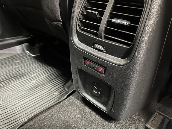 Ford Kuga 21 of 24
