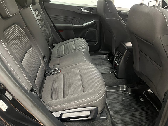 Ford Kuga 23 of 24