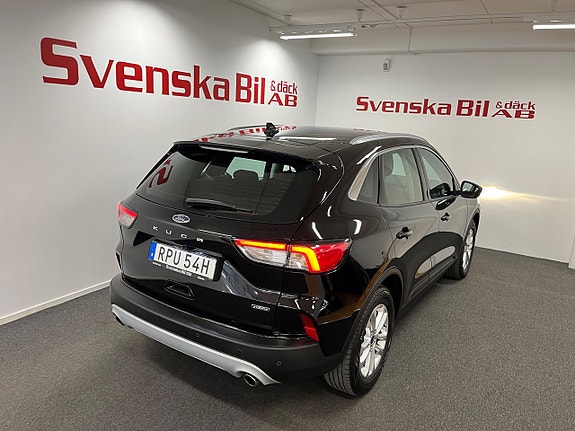 Ford Kuga 9 of 24