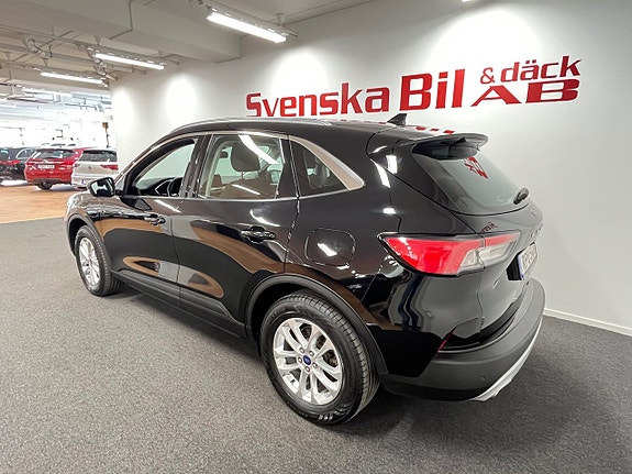 Ford Kuga 8 of 24