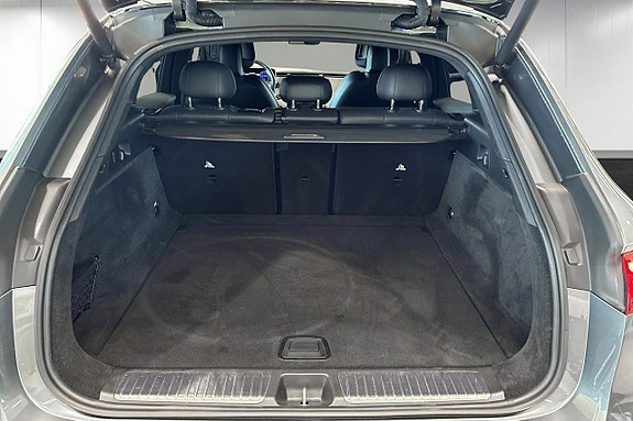 Mercedes-Benz EQE SUV 16 of 16