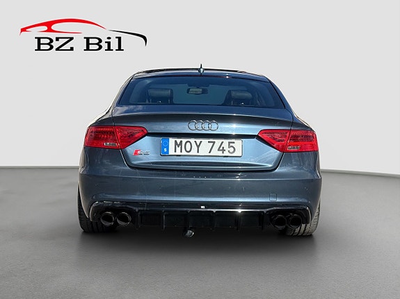 Audi S5 4 of 5