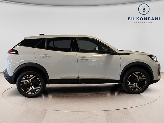 Peugeot 2008 6 of 12