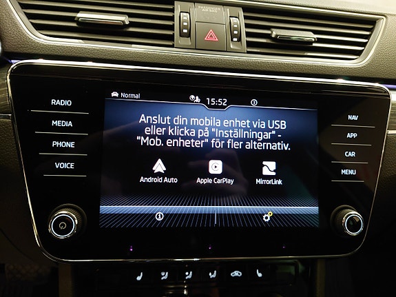 Skoda Superb 15 of 18