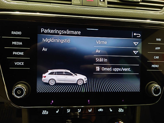 Skoda Superb 17 of 18