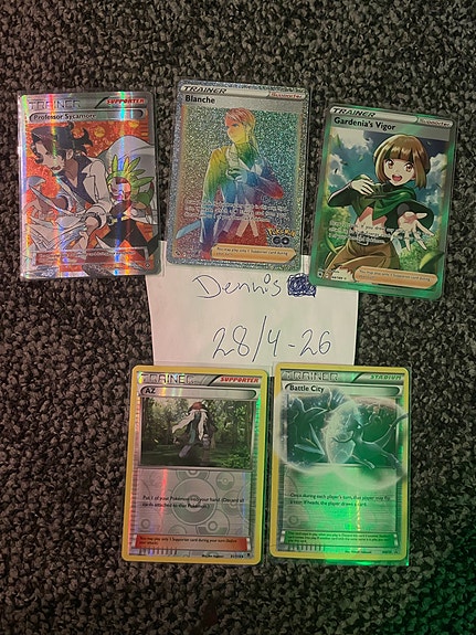 Pokemon kort samling med holo och EX/GX/V-kort