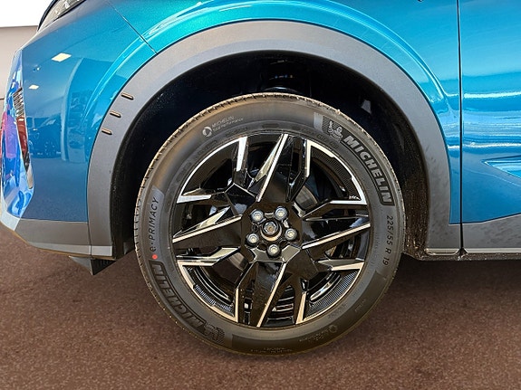 Peugeot 3008 8 of 14