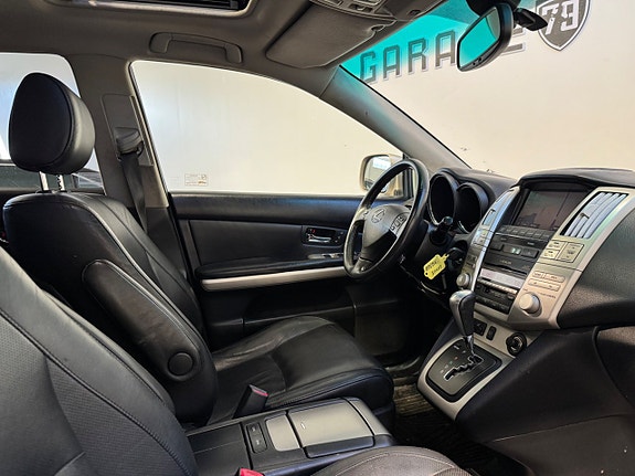 Lexus RX400h 14 of 22