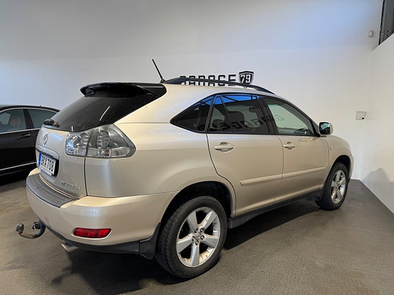 Lexus RX400h 12 of 22