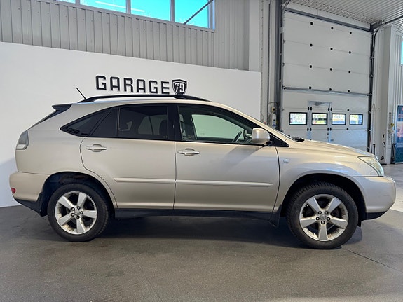 Lexus RX400h 5 of 22