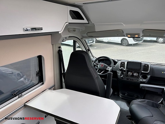 Pilote Van 630 J Premium 21 of 25