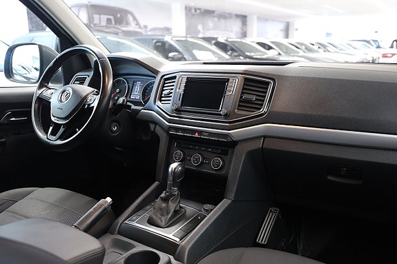 Volkswagen Amarok 13 of 19