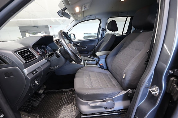Volkswagen Amarok 14 of 19