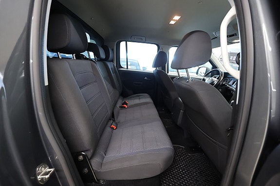 Volkswagen Amarok 10 of 19