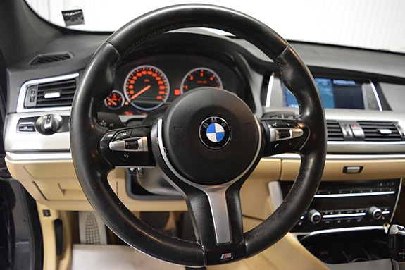 BMW 530d 12 of 16