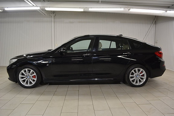BMW 530d 3 of 5