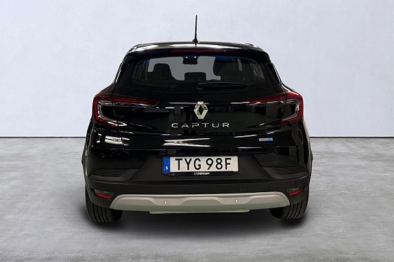 Renault Captur 5 of 5