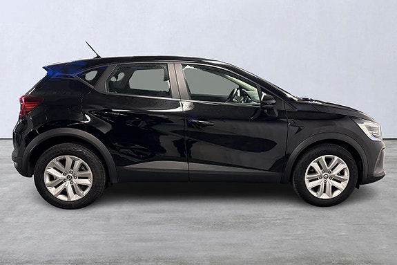 Renault Captur 3 of 5