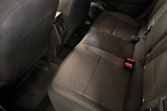 Renault Captur 12 of 17