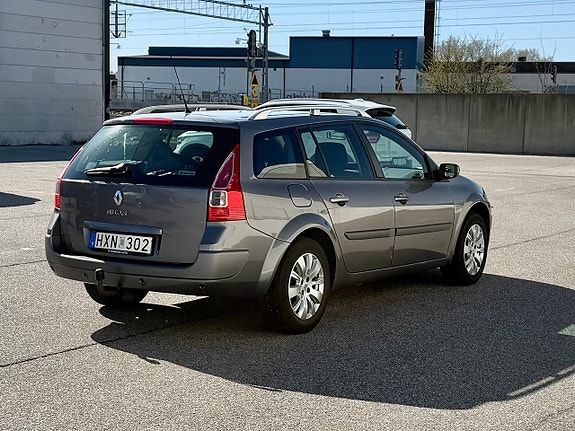 Renault Megane 3 of 5