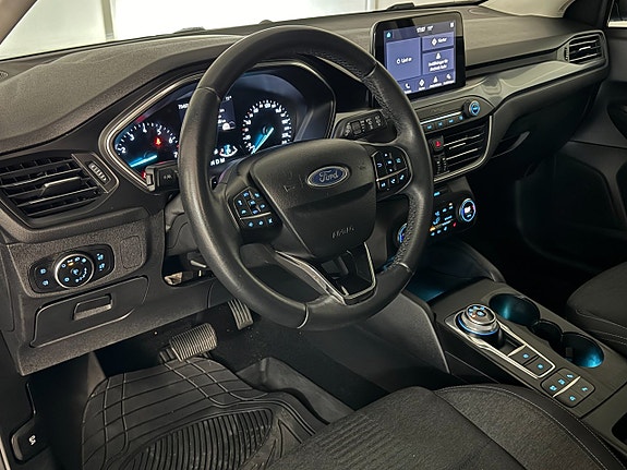 Ford Focus 7 of 19