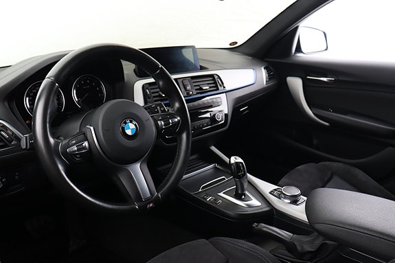 BMW 118i 5 of 5
