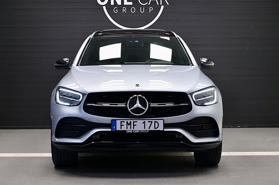 Mercedes-Benz GLC300 de 3 of 5