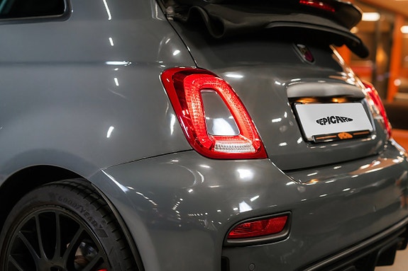 Abarth 595C 10 of 25