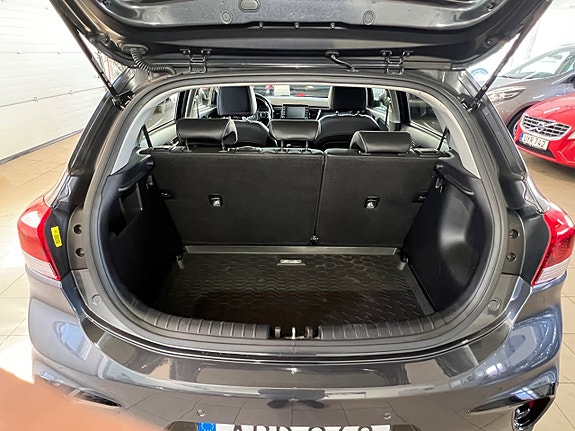 Kia Rio 11 of 14