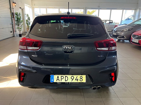 Kia Rio 6 of 14