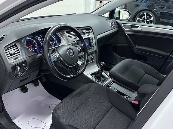 Volkswagen Golf I 11 of 23