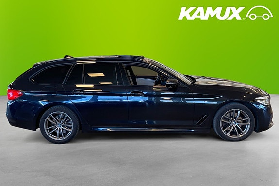 BMW 520 2 of 5
