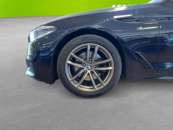 BMW 520 8 of 26