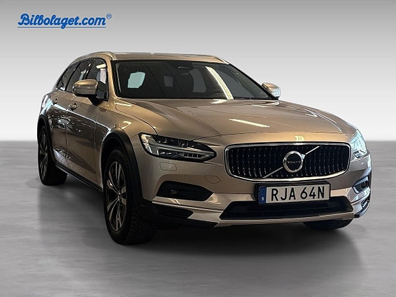 Volvo V90 Cross Country 4 of 20