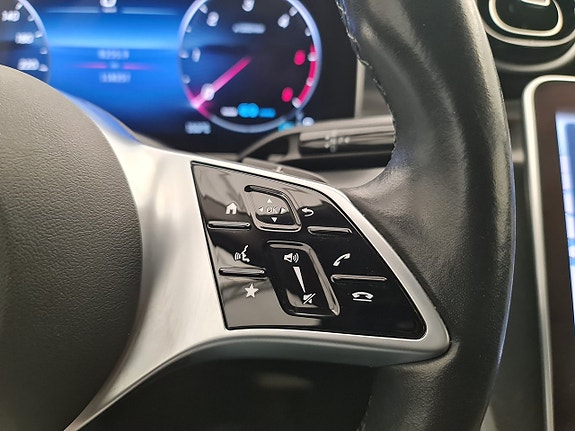 Mercedes-Benz C220 21 of 28