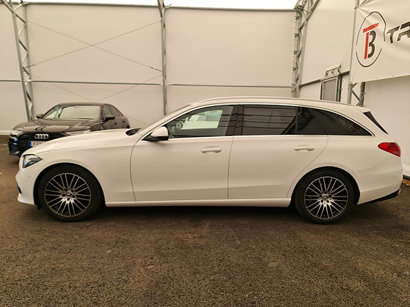 Mercedes-Benz C220 7 of 28