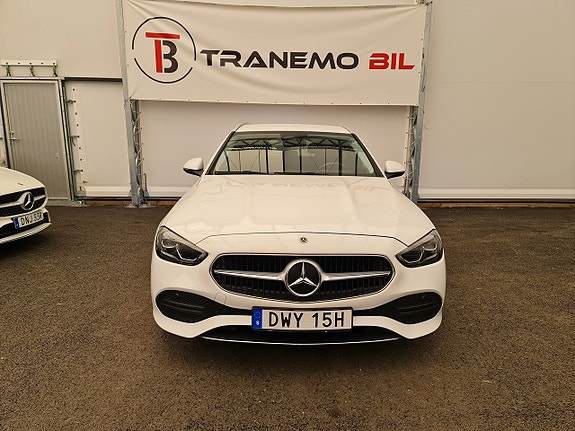 Mercedes-Benz C220 9 of 28